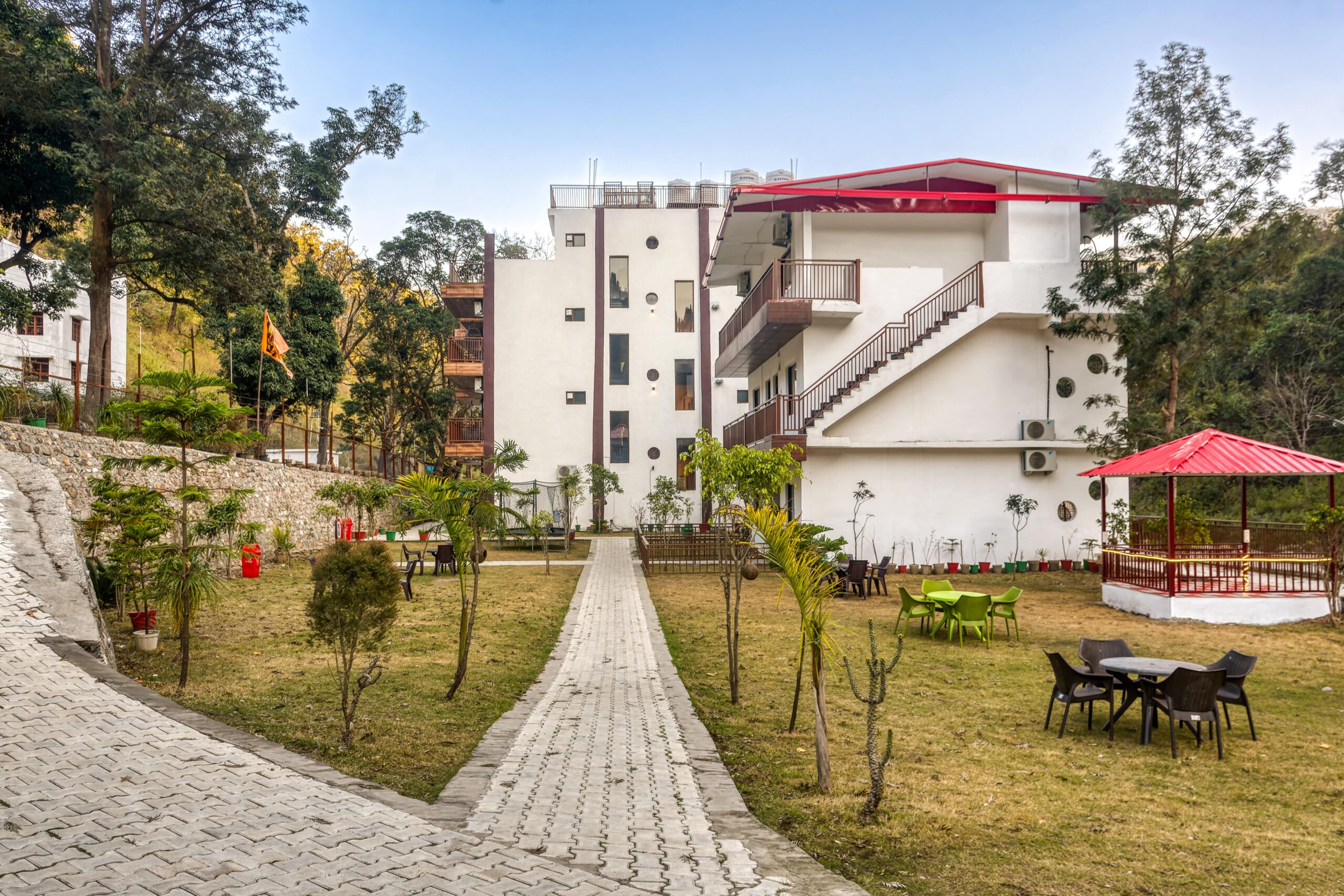 _DSC7438 (2) (1)-min